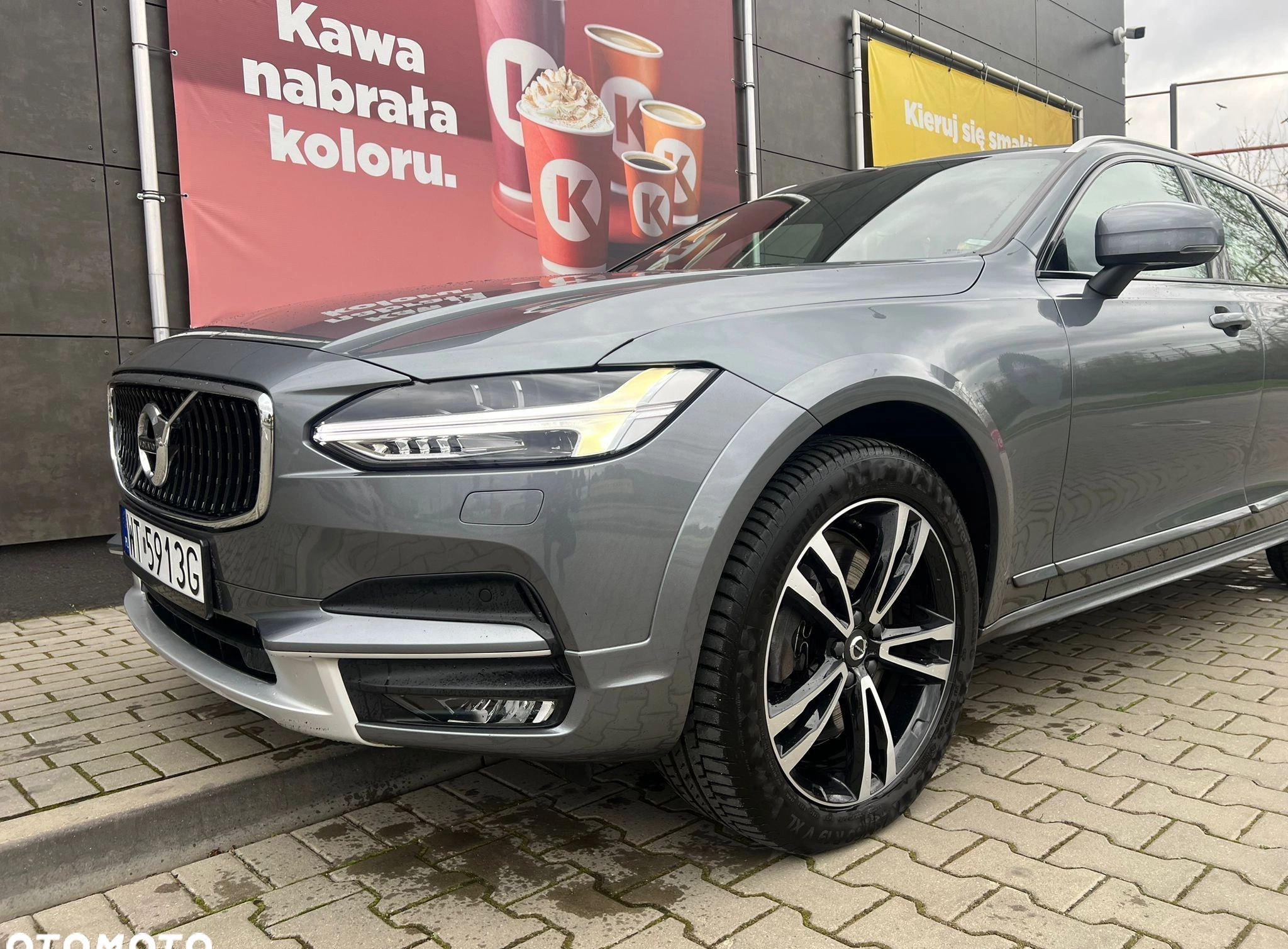 Volvo V90 Cross Country cena 139499 przebieg: 109720, rok produkcji 2018 z Warszawa małe 92